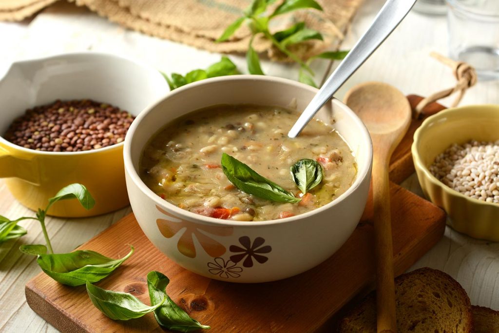 zuppa-legumi-pugliaolive